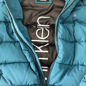 Calvin Klein Mens Teal Puffer Coal 